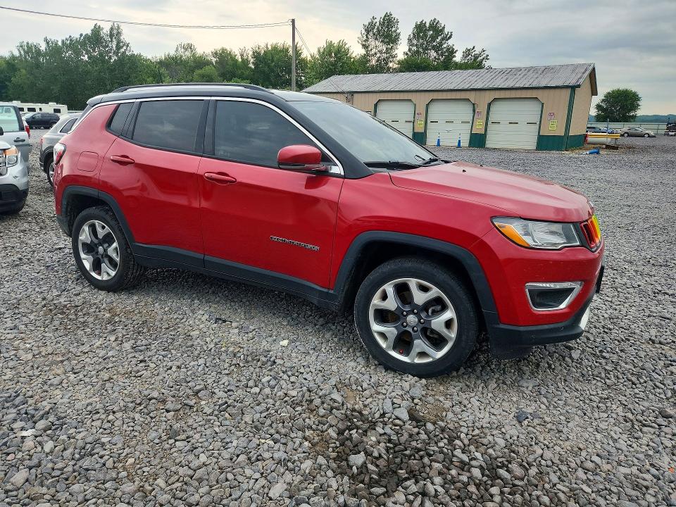 2018 Jeep Compass მანქანა იყიდება აუქციონზე, vin: 3C4NJDCB7JT437229, აუქციონის ნომერი: 63746416