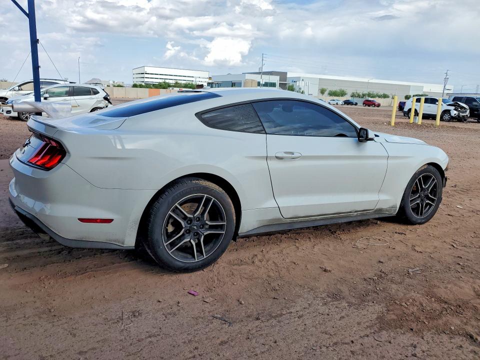 64511676 :رقم المزاد ، 1FA6P8TH8J5118166 vin ، 2018 Ford Mustang مزاد بيع