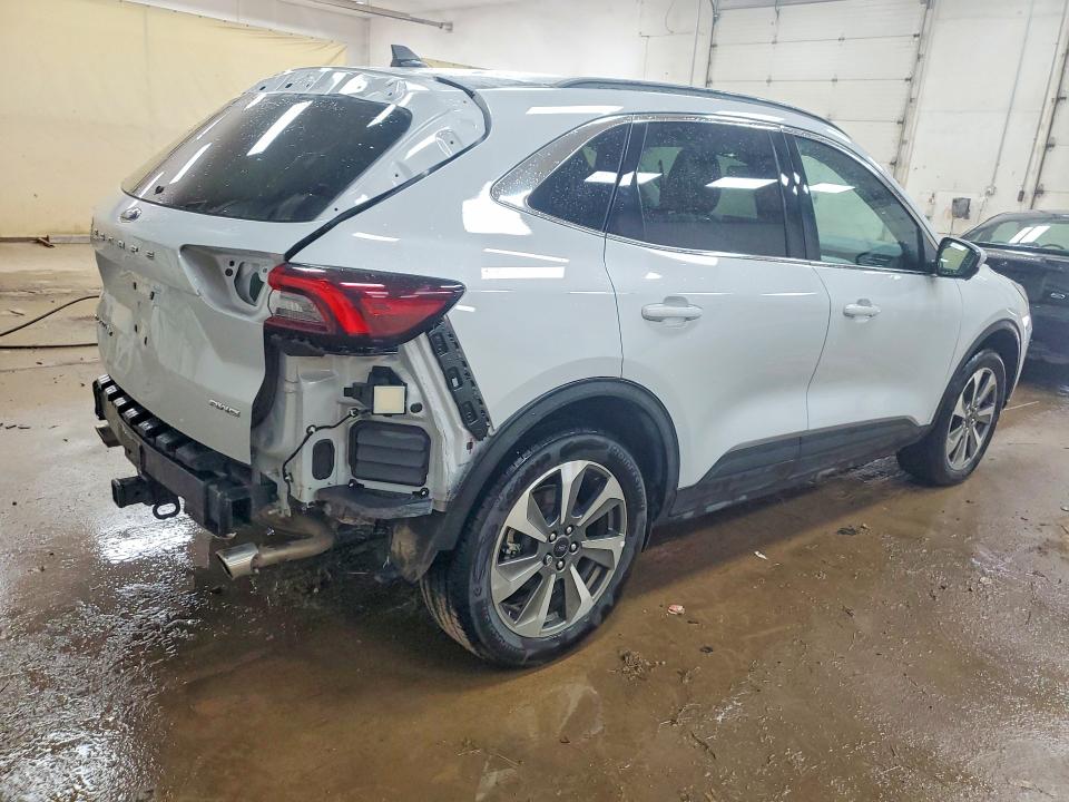 2025 Ford Escape მანქანა იყიდება აუქციონზე, vin: 1FMCU9JA2SUA95536, აუქციონის ნომერი: 64419826