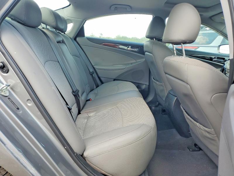 65738256 :رقم المزاد ، 5NPEC4AC4EH828981 vin ، 2014 Hyundai Sonata مزاد بيع