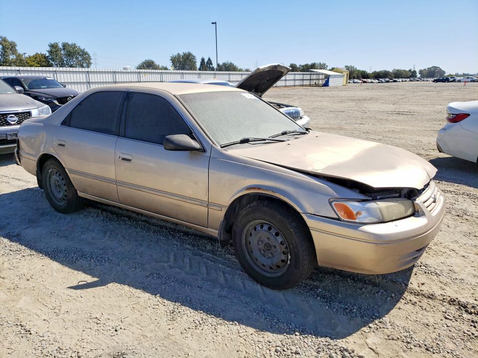 63604266 :رقم المزاد ، JT2BF28K5W0112481 vin ، 1998 Toyota Camry مزاد بيع