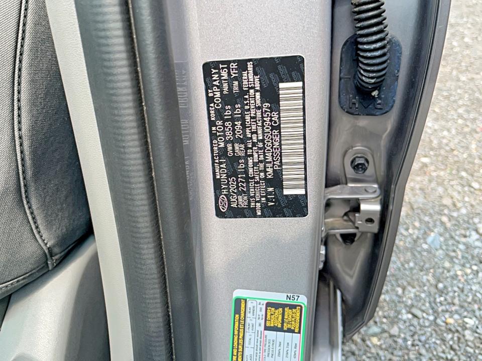 64933316 :رقم المزاد ، KMHLM4DG0SU094579 vin ، 2025 Hyundai Elantra مزاد بيع