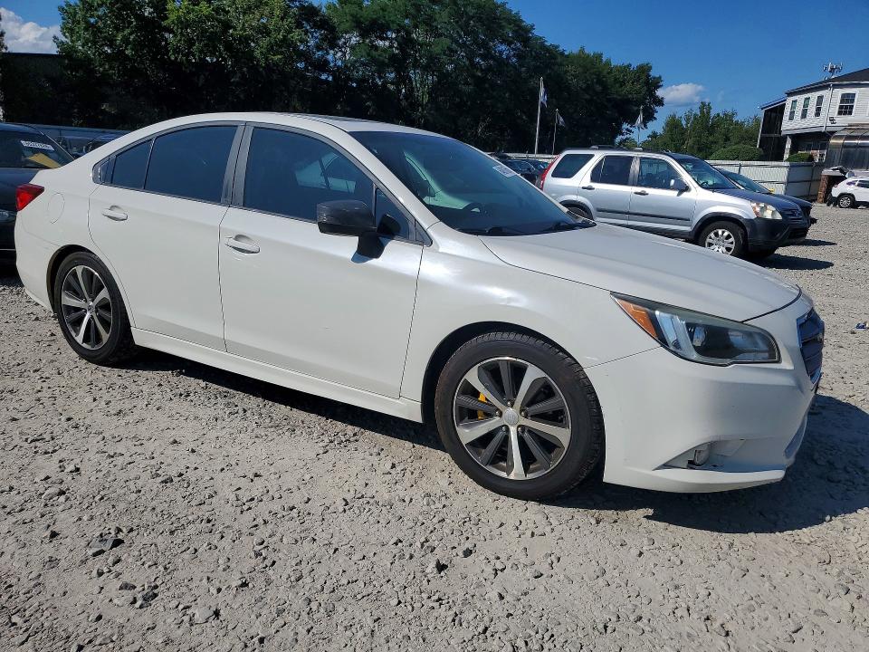 64801656 :رقم المزاد ، 4S3BNAN67F3058577 vin ، 2015 Subaru Legacy مزاد بيع