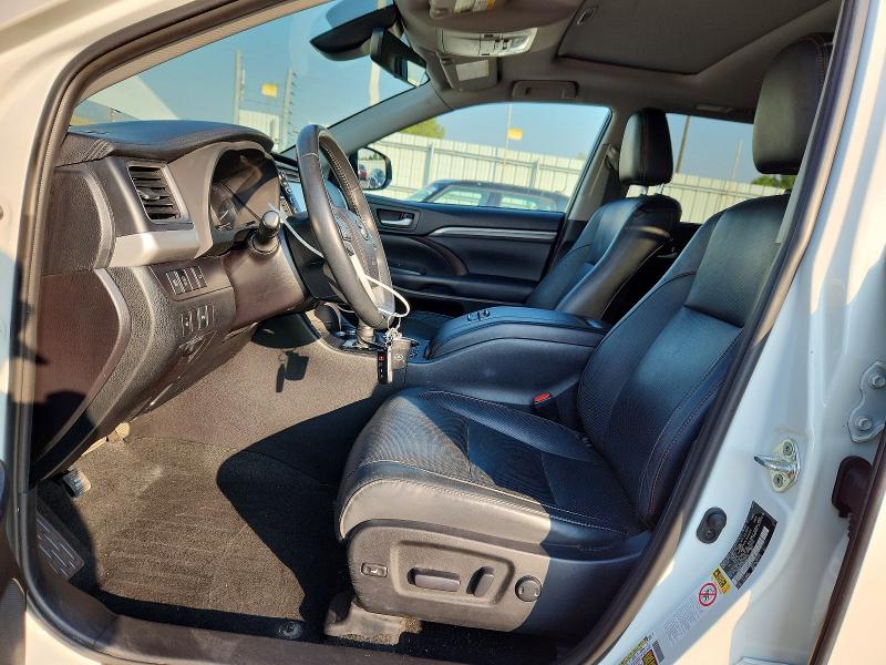 64379366 :رقم المزاد ، 5TDDZRFH0KS922759 vin ، 2019 Toyota Highlander مزاد بيع