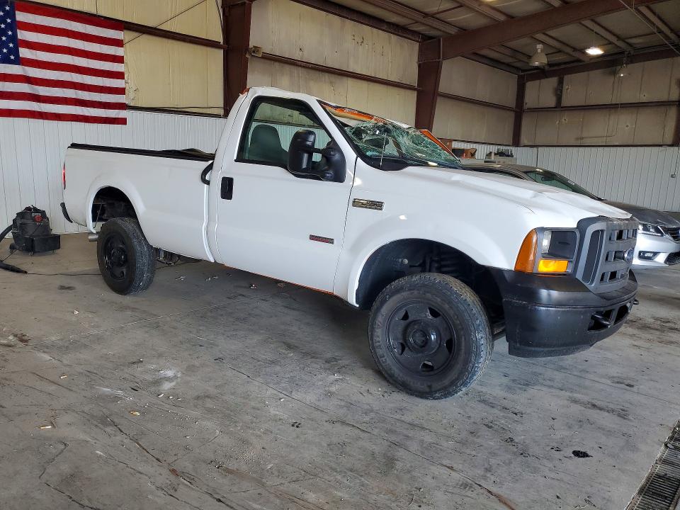 Продажа на аукционе авто 2005 Ford F250, vin: 1FTSF21P15EC42076, номер лота: 67305336