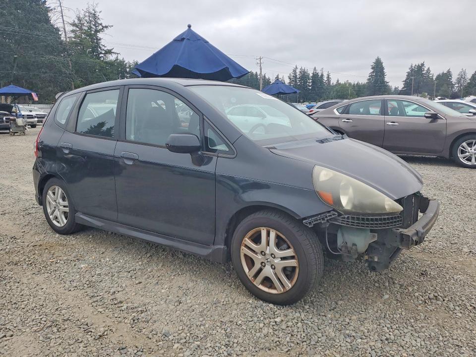 63902846 :رقم المزاد ، JHMGD38627S052160 vin ، 2007 Honda Fit مزاد بيع