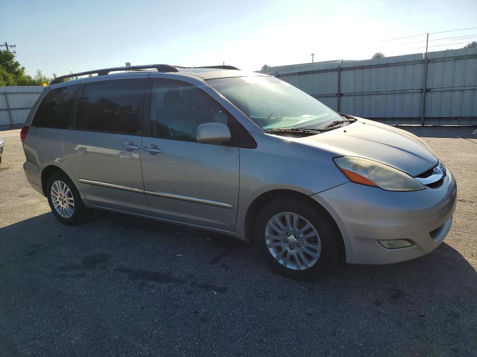 Aukcja sprzedaży 2008 Toyota Sienna, vin: 5TDZK22C68S143838, numer aukcji: 63936046