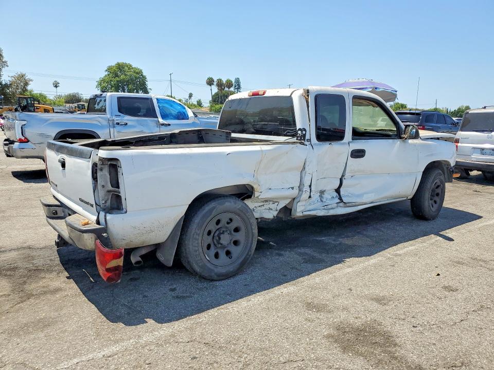 64298716 :رقم المزاد ، 2GCEC19V151350962 vin ، 2005 Chevrolet Silverado مزاد بيع