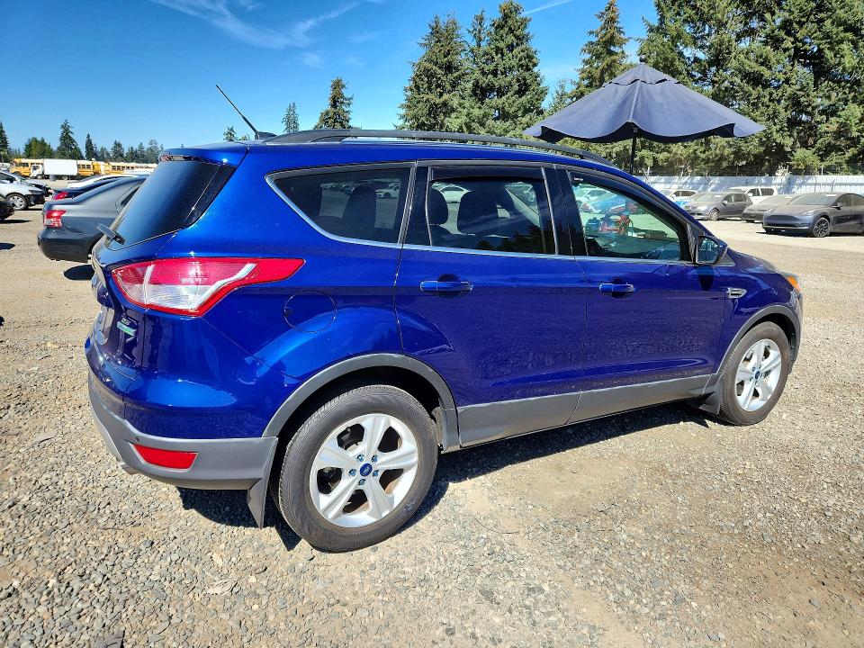 2016 Ford Escape მანქანა იყიდება აუქციონზე, vin: 1FMCU0GX6GUB61214, აუქციონის ნომერი: 66690216