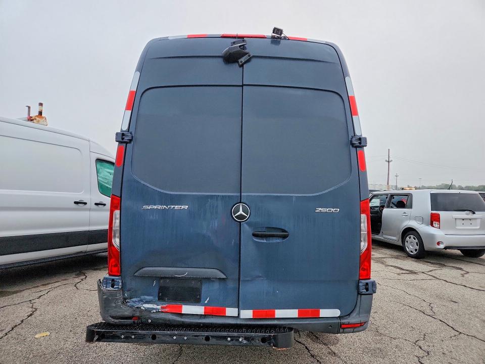 Продажа на аукционе авто 2019 Mercedes-benz Sprinter, vin: WD4PF1CD2KP121114, номер лота: 61797796