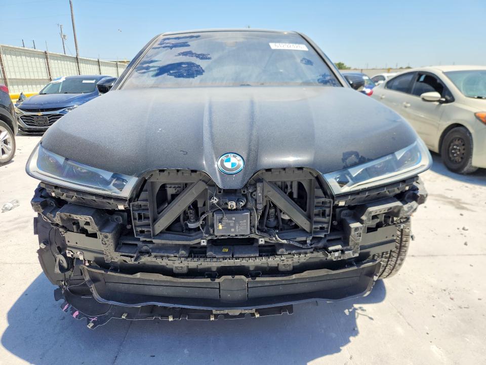64292426 :رقم المزاد ، WB523CF08RCN46657 vin ، 2024 Bmw Ix مزاد بيع