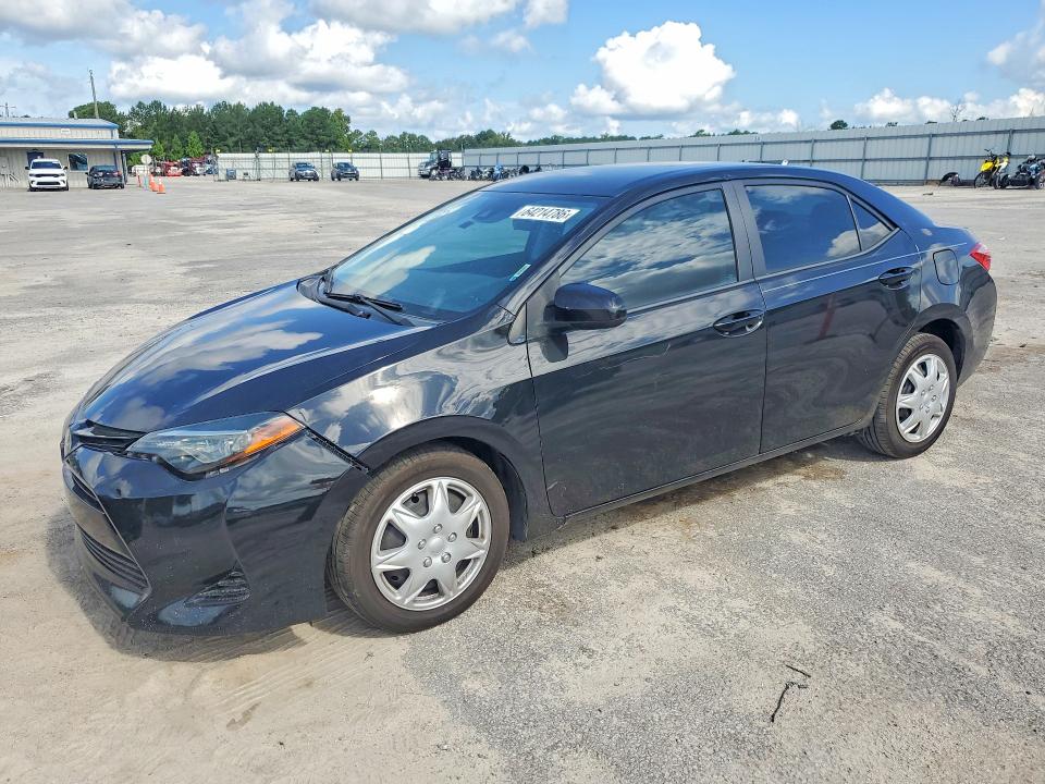 Auction sale of the 2018 Toyota Corolla, vin: 5YFBURHE0JP848713, lot number: 64214786