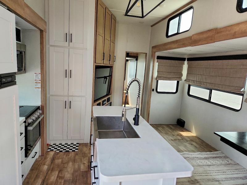 2022 Keystone Arcadia 3940 Lt მანქანა იყიდება აუქციონზე, vin: 4YDFART29NL551152, აუქციონის ნომერი: 62931356
