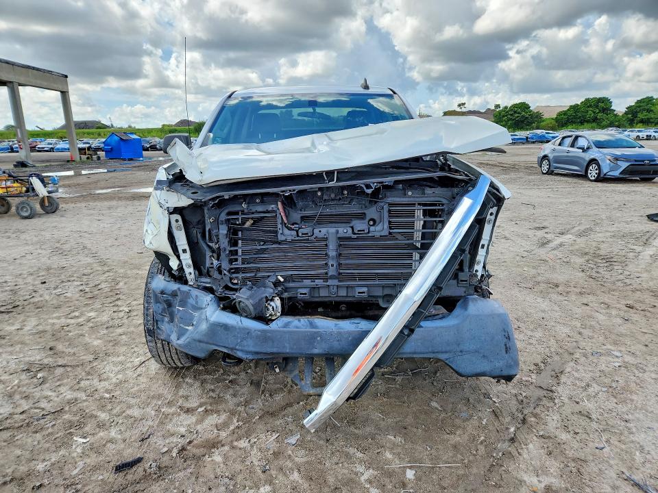 2017 Chevrolet Silverado მანქანა იყიდება აუქციონზე, vin: 1GCRCNEC7HZ258327, აუქციონის ნომერი: 66581606