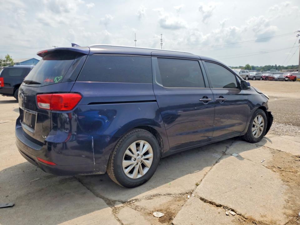 64275876 :رقم المزاد ، KNDMB5C19J6401882 vin ، 2018 Kia Sedona مزاد بيع