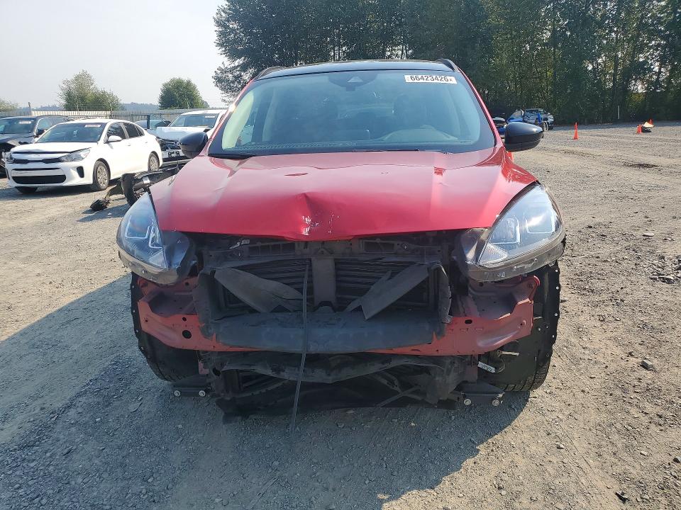 66423426 :رقم المزاد ، 1FMCU9G63NUB37591 vin ، 2022 Ford Escape مزاد بيع