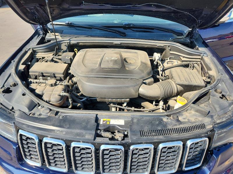 64024206 :رقم المزاد ، 1C4RJFBG8HC915285 vin ، 2017 Jeep Grand Cherokee مزاد بيع