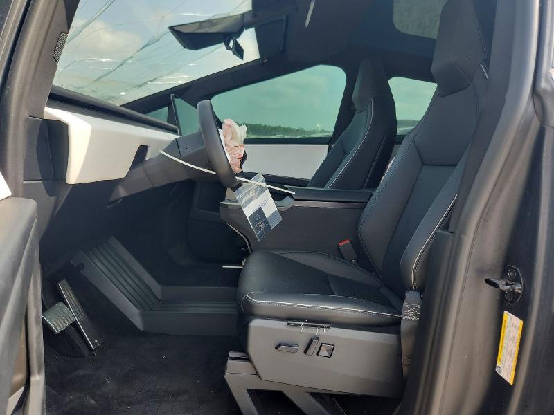 63858986 :رقم المزاد ، 7G2CEHEE2RA026867 vin ، 2024 Tesla Cybertruck مزاد بيع