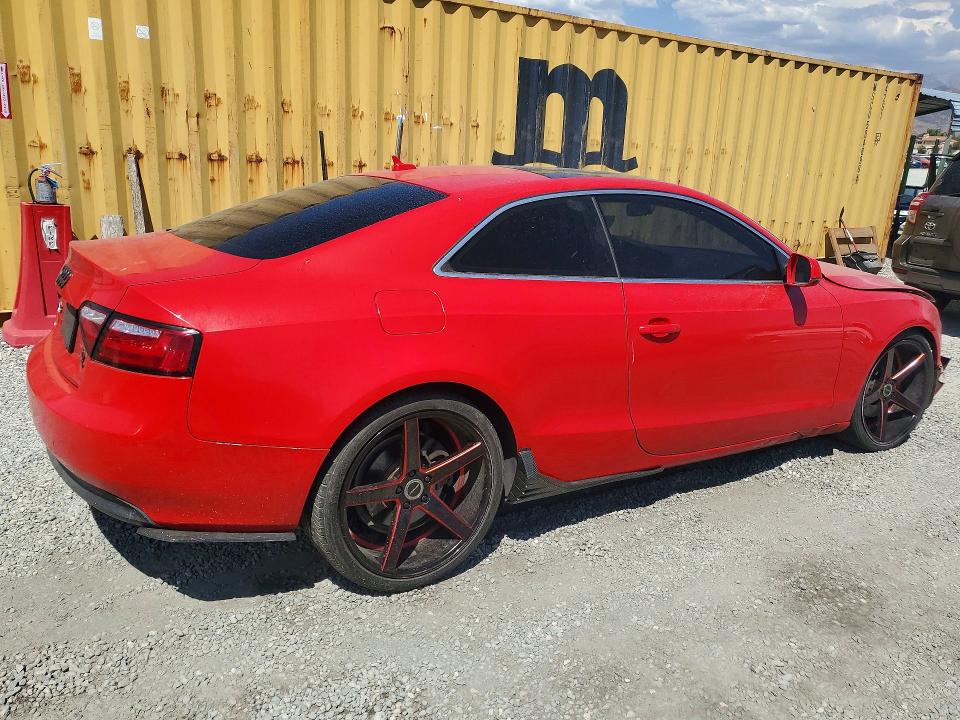 Продажа на аукционе авто 2012 Audi A5, vin: WAUCFAFR7CA045987, номер лота: 65640926