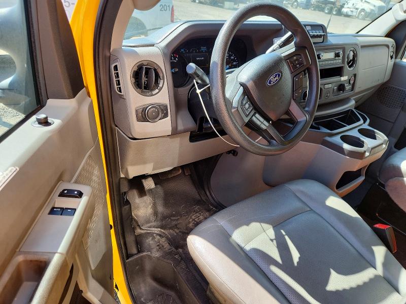 62696536 :رقم المزاد ، 1FDWE3FN1PDD03500 vin ، 2023 Ford E350 مزاد بيع