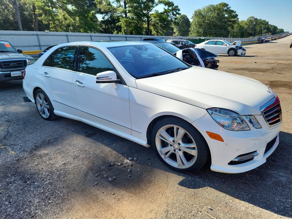 Продажа на аукционе авто 2013 Mercedes-benz E, vin: WDDHF5KB1DA772641, номер лота: 62098166