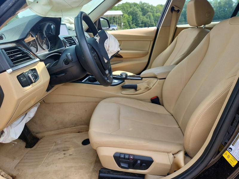 64118006 :رقم المزاد ، WBA3B1G52ENS79019 vin ، 2014 Bmw 320 مزاد بيع