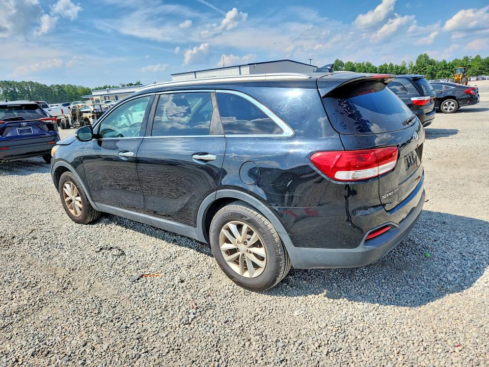 66516076 :رقم المزاد ، 5XYPG4A3XHG268263 vin ، 2017 Kia Sorento مزاد بيع