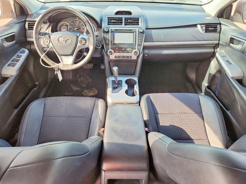 63787136 :رقم المزاد ، 4T1BF1FK2CU568779 vin ، 2012 Toyota Camry مزاد بيع