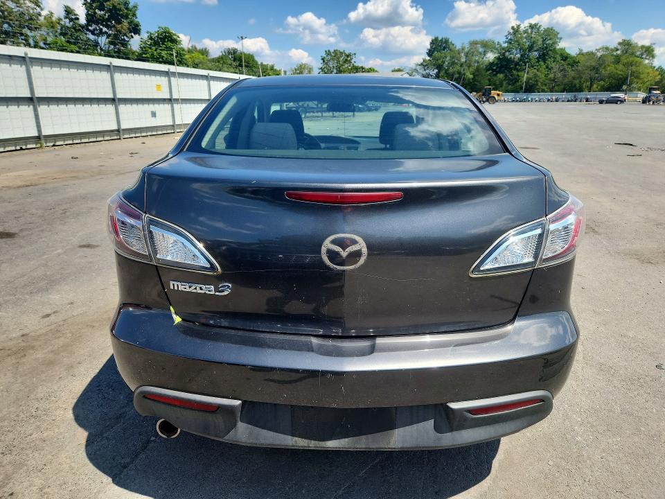 64991996 :رقم المزاد ، JM1BL1SG9A1253989 vin ، 2010 Mazda 3 مزاد بيع