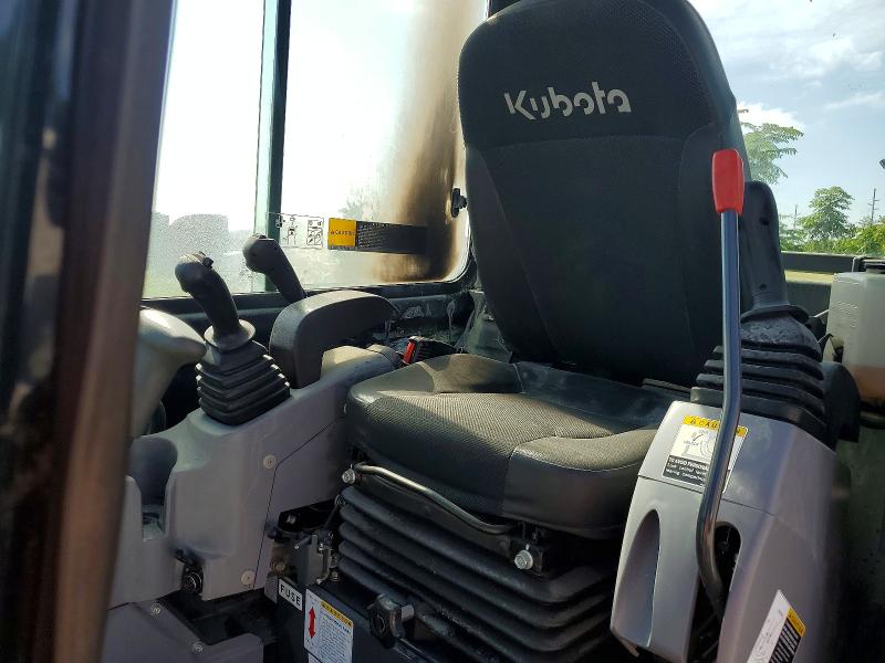 Продажа на аукционе авто 2023 Kubota Kx057, vin: KBCDZ36CEL3D32751, номер лота: 60408886