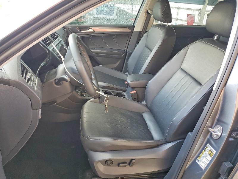64095886 :رقم المزاد ، 3VV3B7AX1PM044609 vin ، 2023 Volkswagen Tiguan مزاد بيع