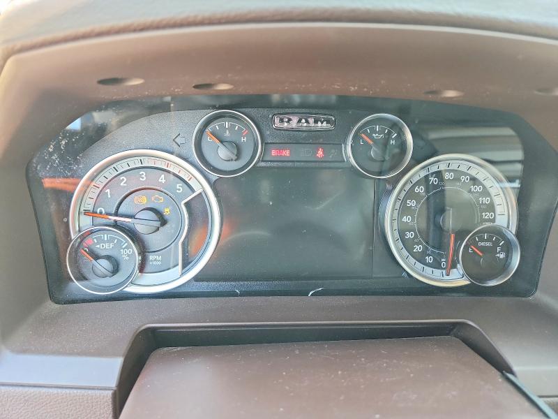 63646926 :رقم المزاد ، 3C6UR5FL2HG562387 vin ، 2017 Ram 2500 مزاد بيع