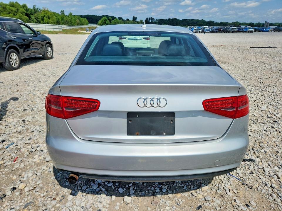 2013 Audi A4 მანქანა იყიდება აუქციონზე, vin: WAUBFAFL0DN043922, აუქციონის ნომერი: 65664606