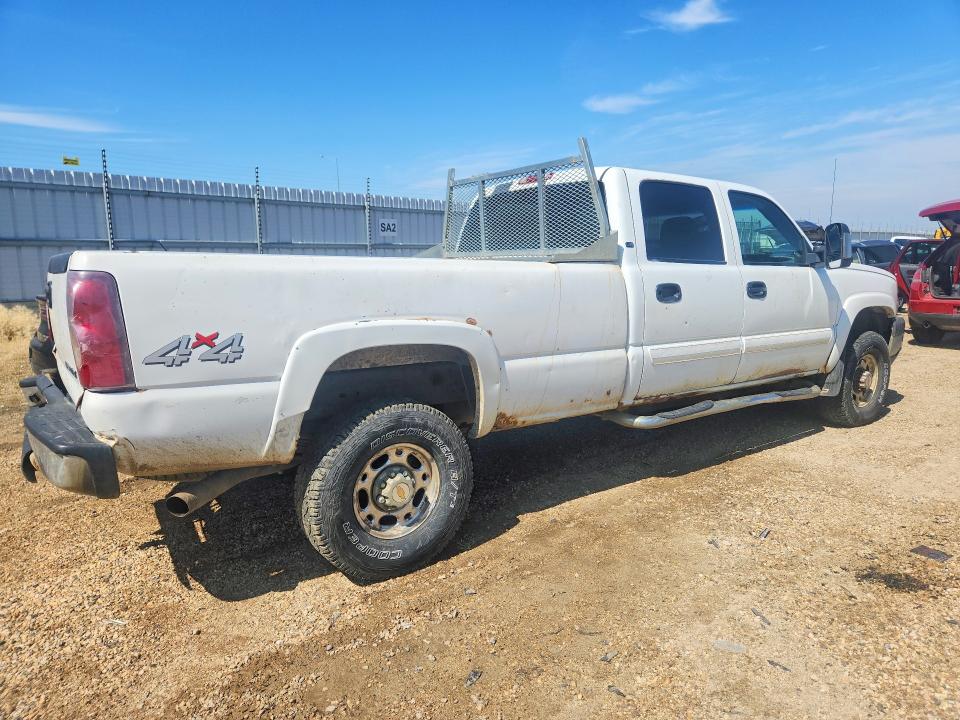 Продажа на аукционе авто 2003 Chevrolet Silverado, vin: 1GCHK23U33F152136, номер лота: 63367546