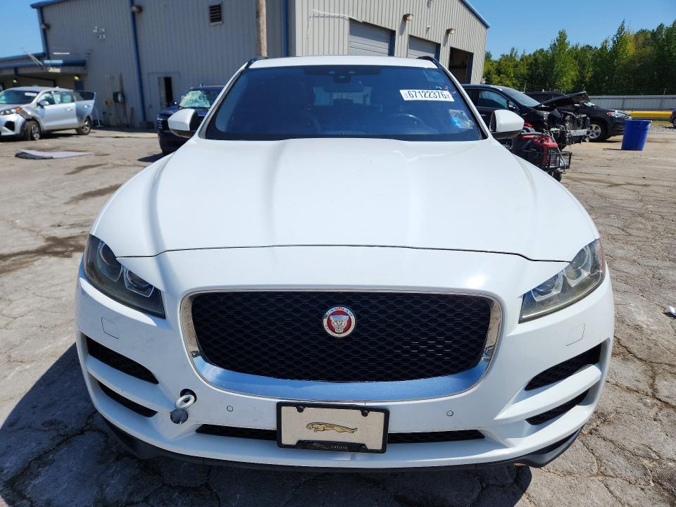 67122376 :رقم المزاد ، SADCK2BV8HA088866 vin ، 2017 Jaguar F-pace مزاد بيع