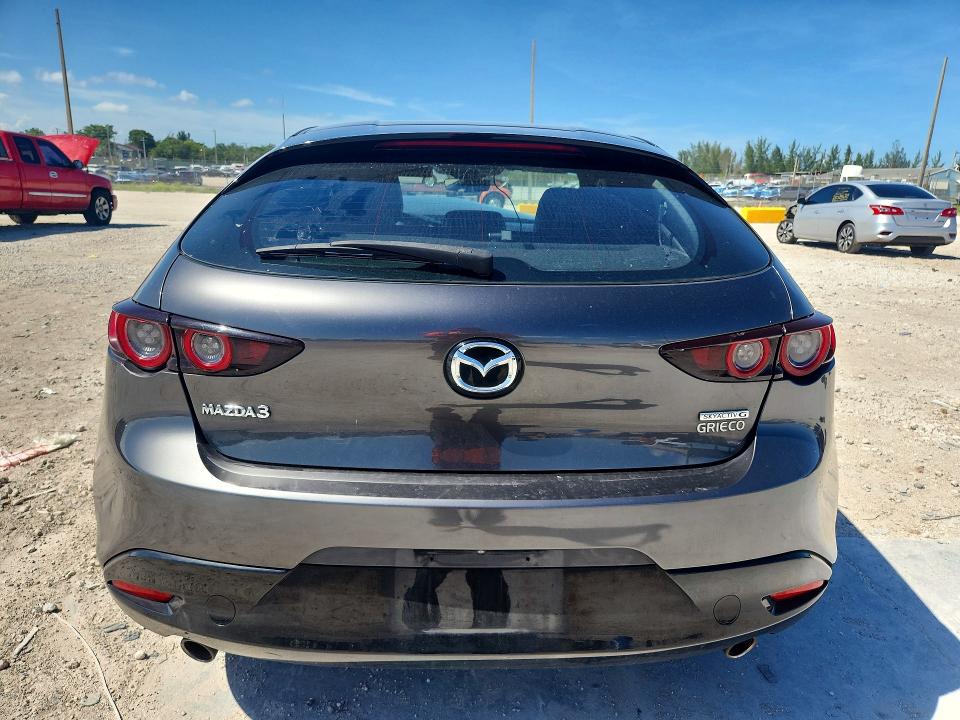 Продажа на аукционе авто 2021 Mazda 3, vin: JM1BPALL5M1400099, номер лота: 64676276