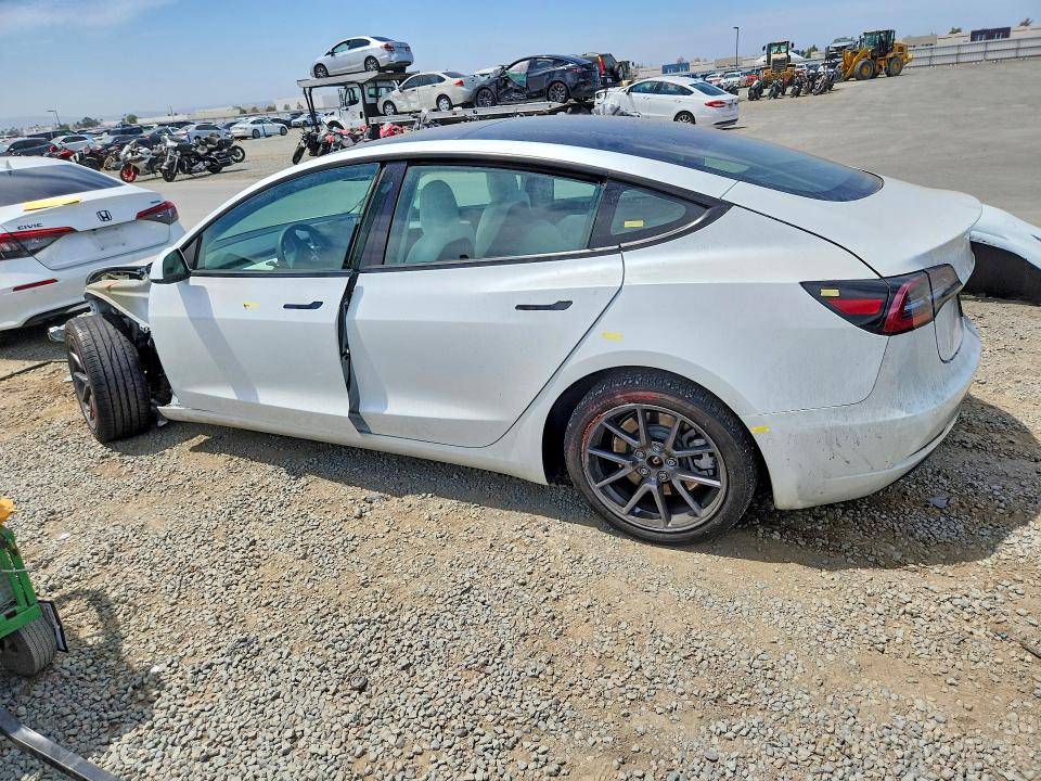 Продажа на аукционе авто 2022 Tesla Model 3, vin: 5YJ3E1EA3NF347188, номер лота: 65557366