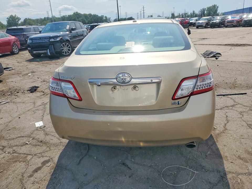 2011 Toyota Camry მანქანა იყიდება აუქციონზე, vin: 4T1BB3EK3BU133972, აუქციონის ნომერი: 64230296