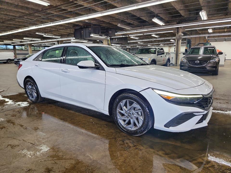 65938016 :رقم المزاد ، KMHLM4DG6RU664725 vin ، 2024 Hyundai Elantra مزاد بيع