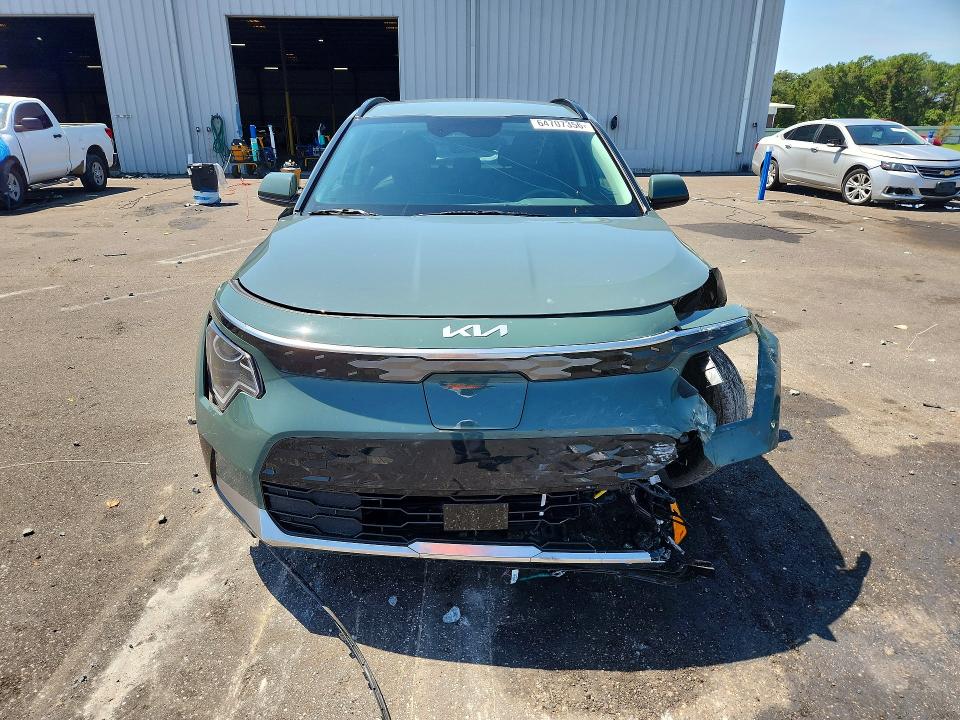 Продажа на аукционе авто 2024 Kia Niro, vin: KNDCR3L18R5126213, номер лота: 64707356