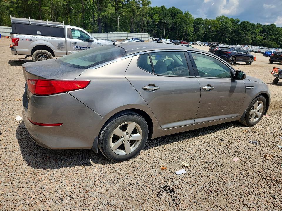 2015 Kia Optima მანქანა იყიდება აუქციონზე, vin: 5XXGM4A76FG503352, აუქციონის ნომერი: 64804206