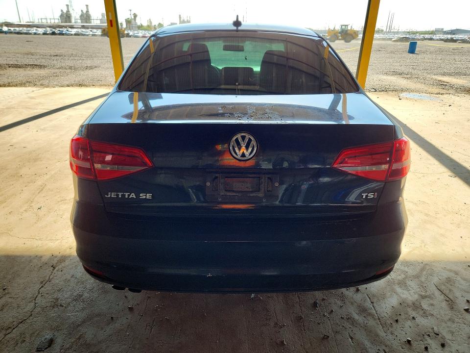 66289086 :رقم المزاد ، 3VWD17AJ5FM260962 vin ، 2015 Volkswagen Jetta مزاد بيع
