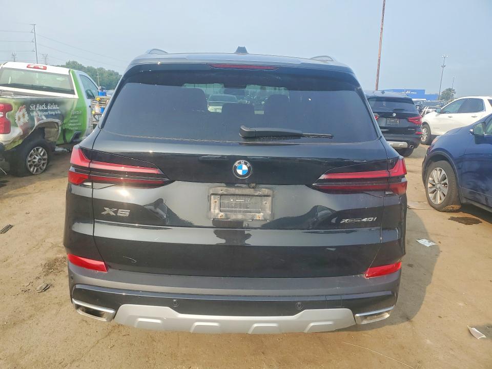 64678046 :رقم المزاد ، 5UX23EU06T9079017 vin ، 2026 Bmw X5 مزاد بيع