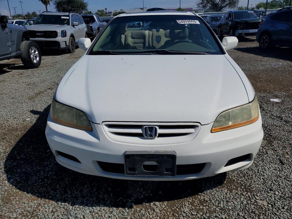 2002 Honda Accord მანქანა იყიდება აუქციონზე, vin: 1HGCG22582A014966, აუქციონის ნომერი: 64059006