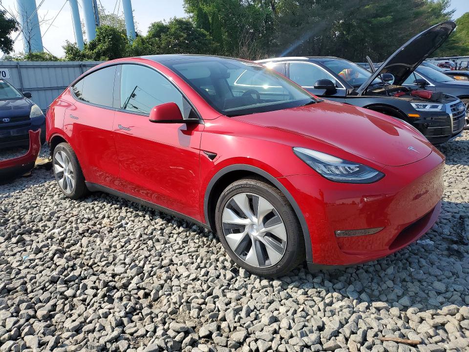 64966646 :رقم المزاد ، 7SAYGDEE0NF423344 vin ، 2022 Tesla Model Y مزاد بيع