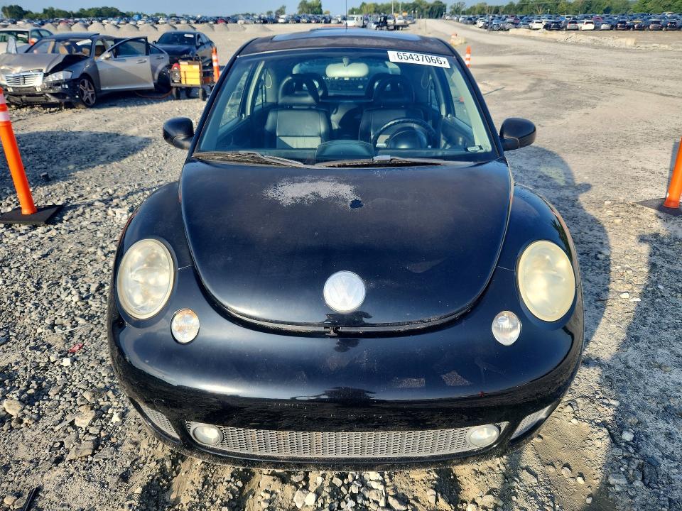 65437066 :رقم المزاد ، 3VWFE21C52M445542 vin ، 2002 Volkswagen New Beetle مزاد بيع