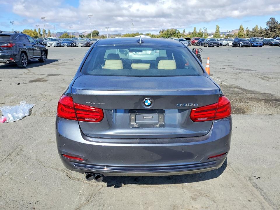 Aukcja sprzedaży 2017 Bmw 330e, vin: WBA8E1C36HA029246, numer aukcji: 64479886