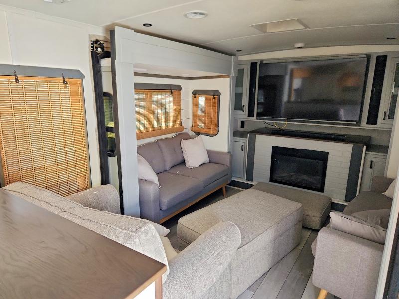 Продаж на аукціоні авто 2018 Highland Ridge Open Range, vin: 58TCH0BV3J3XF3155, номер лоту: 64455856