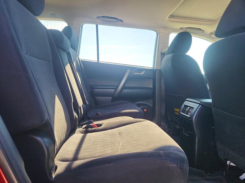 65471526 :رقم المزاد ، JTEES43A282086032 vin ، 2008 Toyota Highlander مزاد بيع