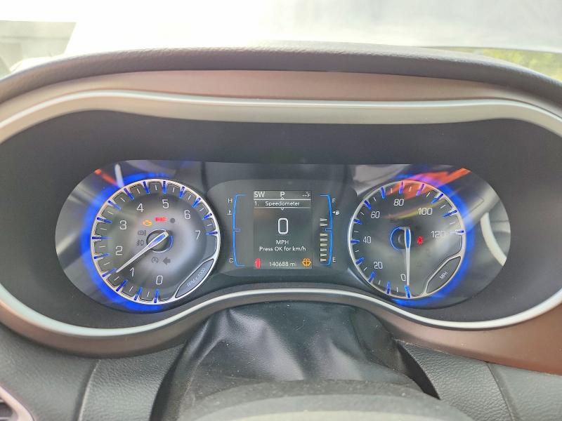 66009126 :رقم المزاد ، 2C4RC1CG4HR503044 vin ، 2017 Chrysler Pacifica مزاد بيع